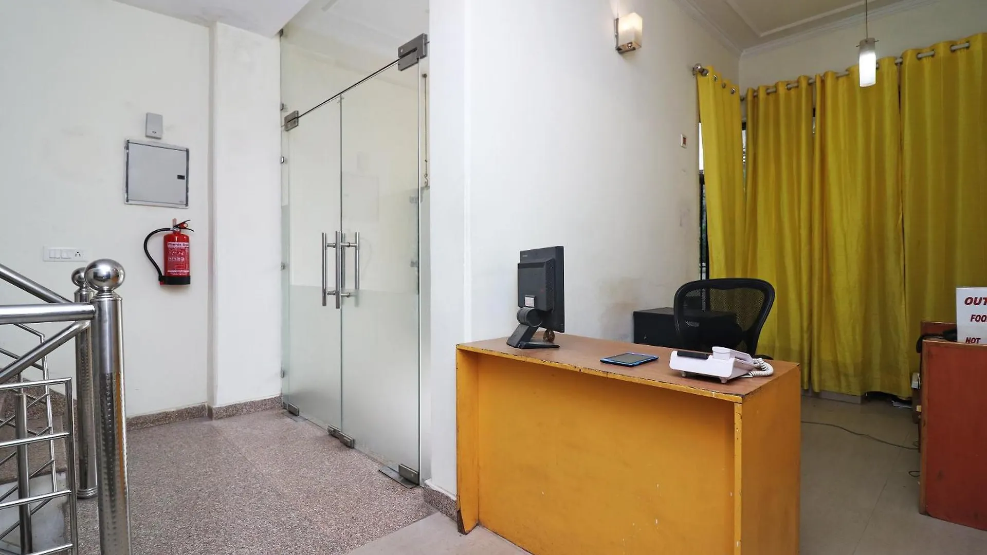 Hotel O Grand Casa Gurgaon