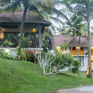 Over The Hill Resort Poovar